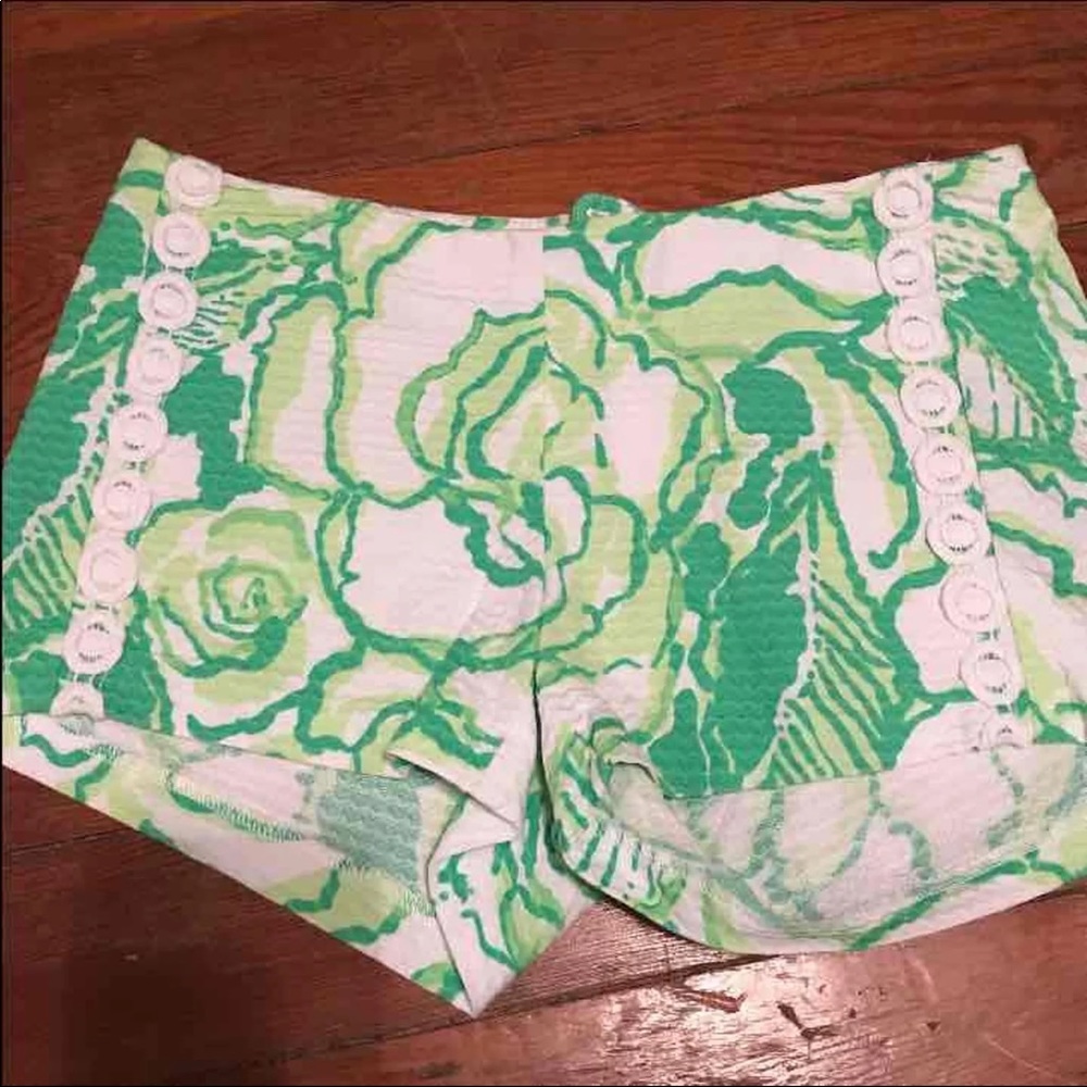 Lilly Pulitzer shorts size 00