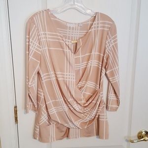 Ladies like new long sleeve shirt by NY&C