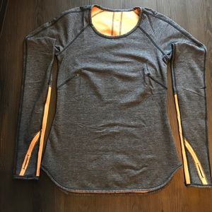 Lululemon Reversible RuLu Long Sleeve size 4