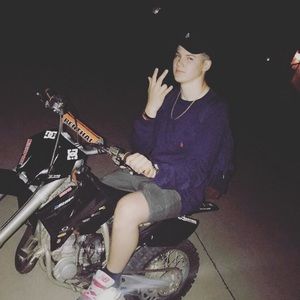 Meet your Posher, Connor