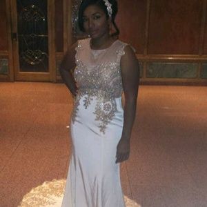 Meet your Posher, Tanesia