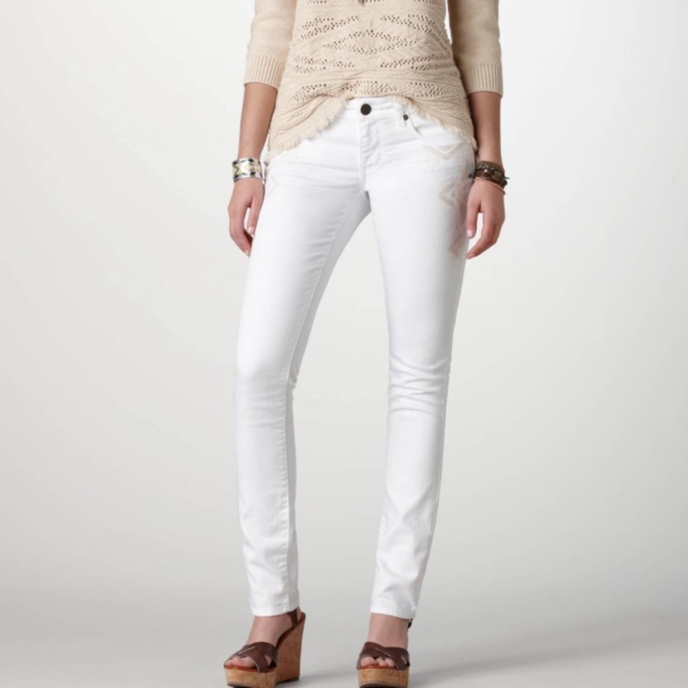 American Eagle White Straight Leg Jeans