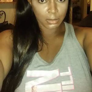 Meet your Posher, Mia