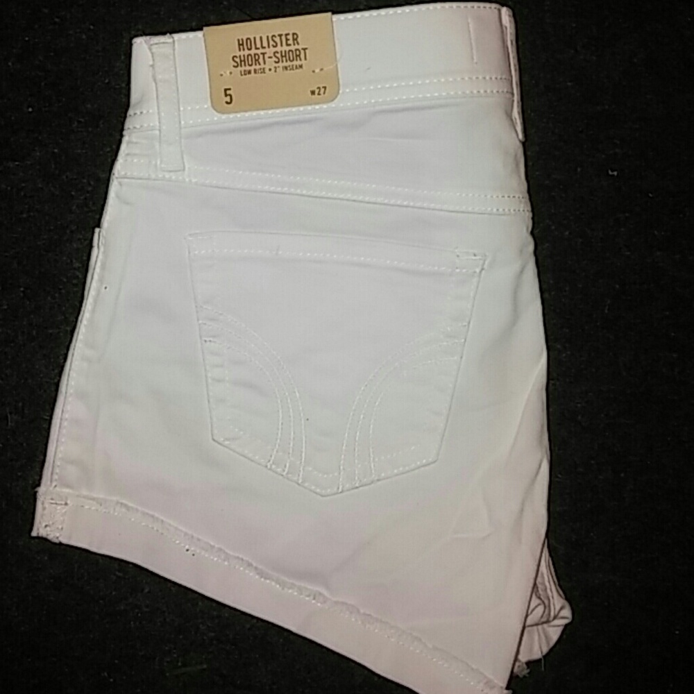 Sold!! Hollister Shorts size 5