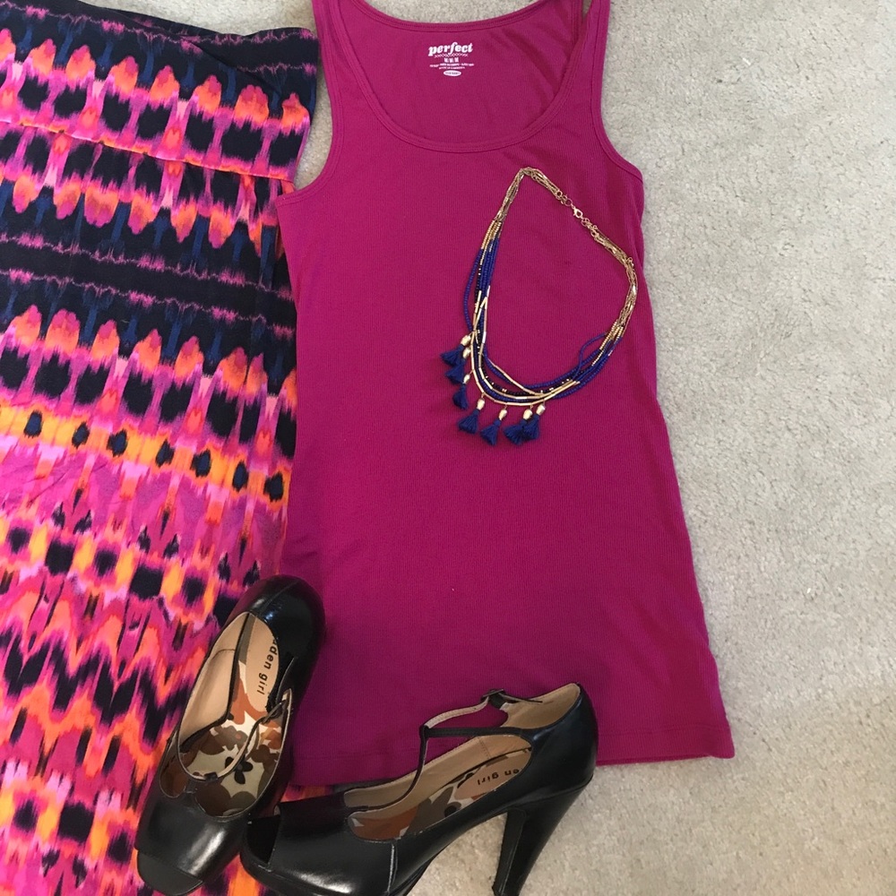 Old Navy Pink Racerback Tank M