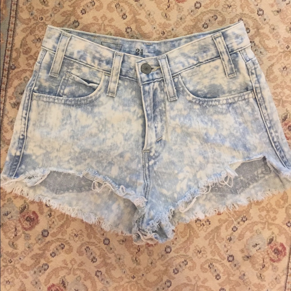 Levi's Light Cut Off Shorts