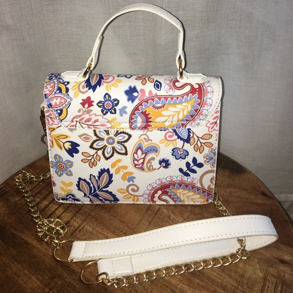 Patterned Strap Purse - Picture 2 of 4