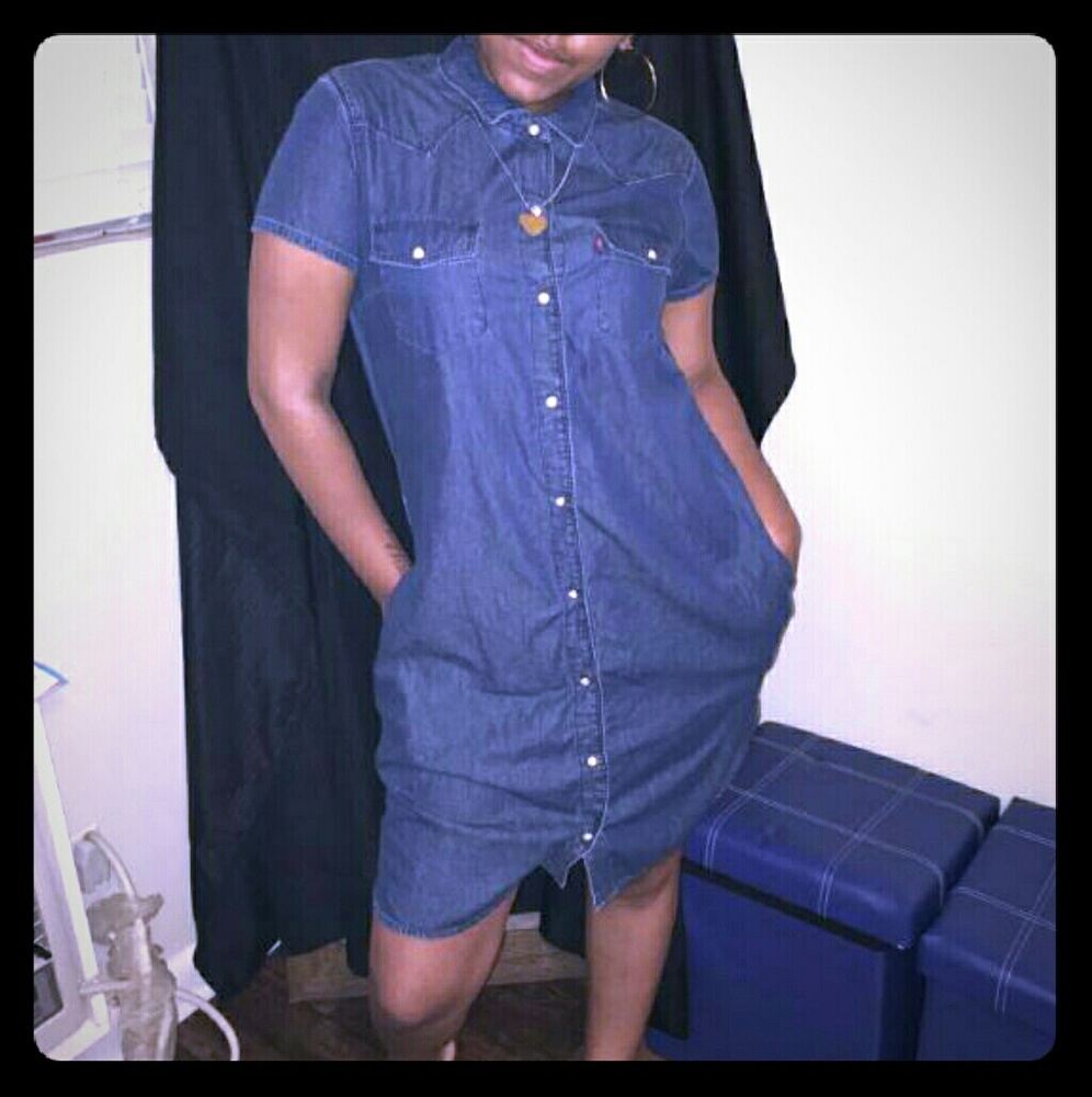 Levi's denim shirt dress