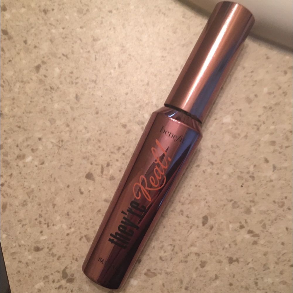 They're real benefit mascara