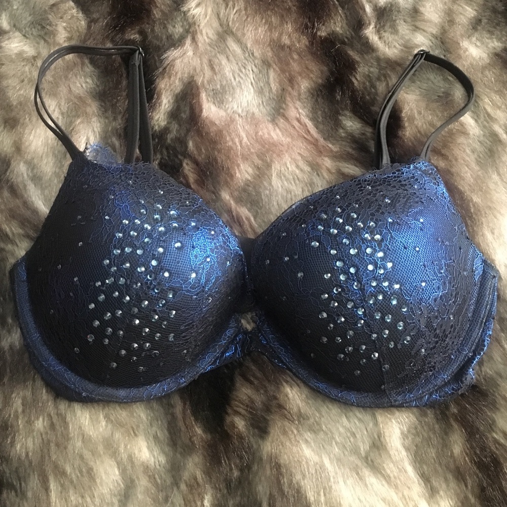 VS very sexy crystal lace bra