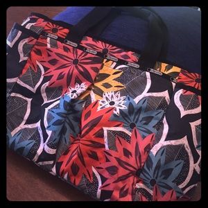 Le Sportsac diaper bag