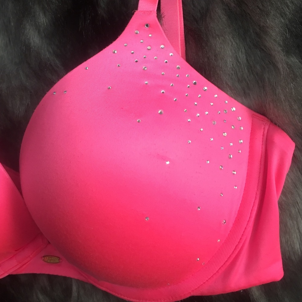 VS Fabulous collection w/ crystals