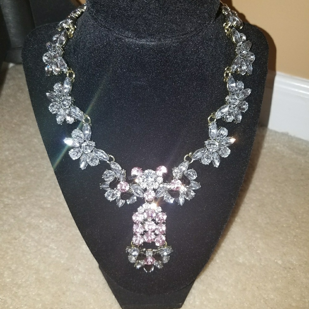Statement Necklace - Picture 2 of 5