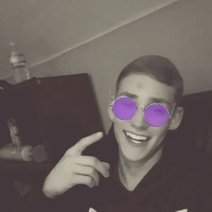 Meet your Posher, Alex