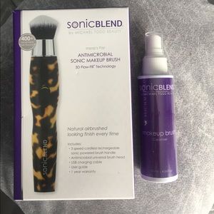 BRAND NEW SONIC BLEND BRUSH WITH CLEANSER!