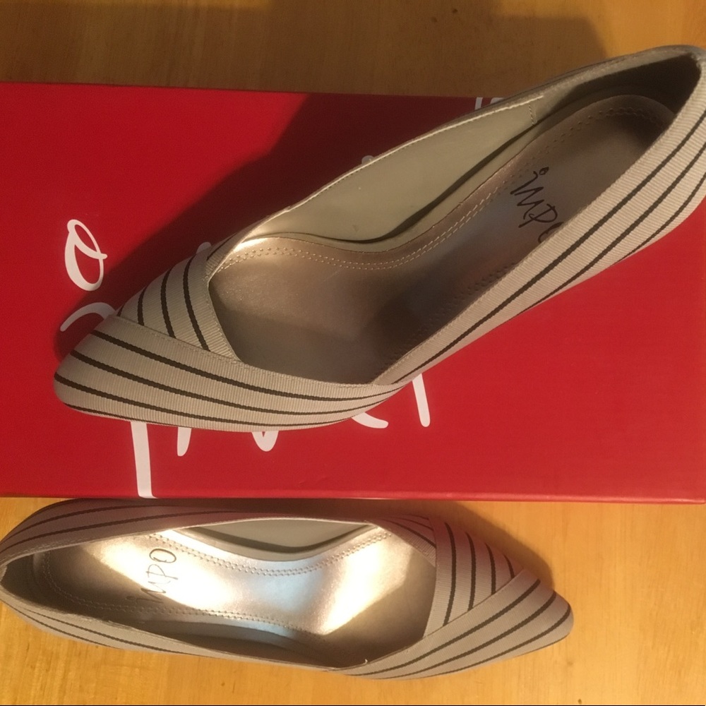 Classy, Women's Pump Shoes!