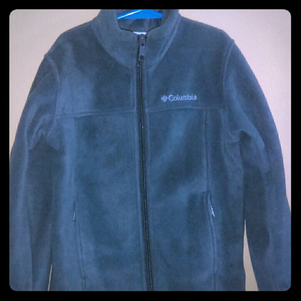 Size small boys fleece jacket new without the tags