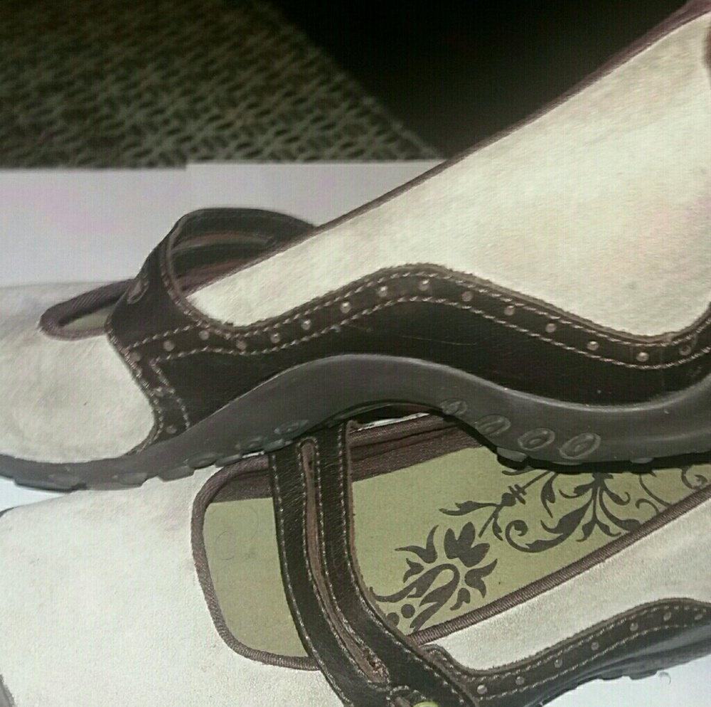 Merrell's