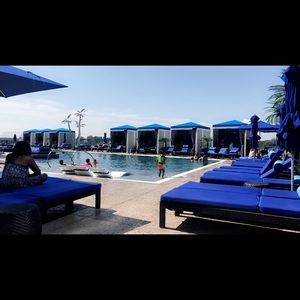 Meet your Posher, Sherry