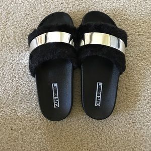 Fashion Nova Slides