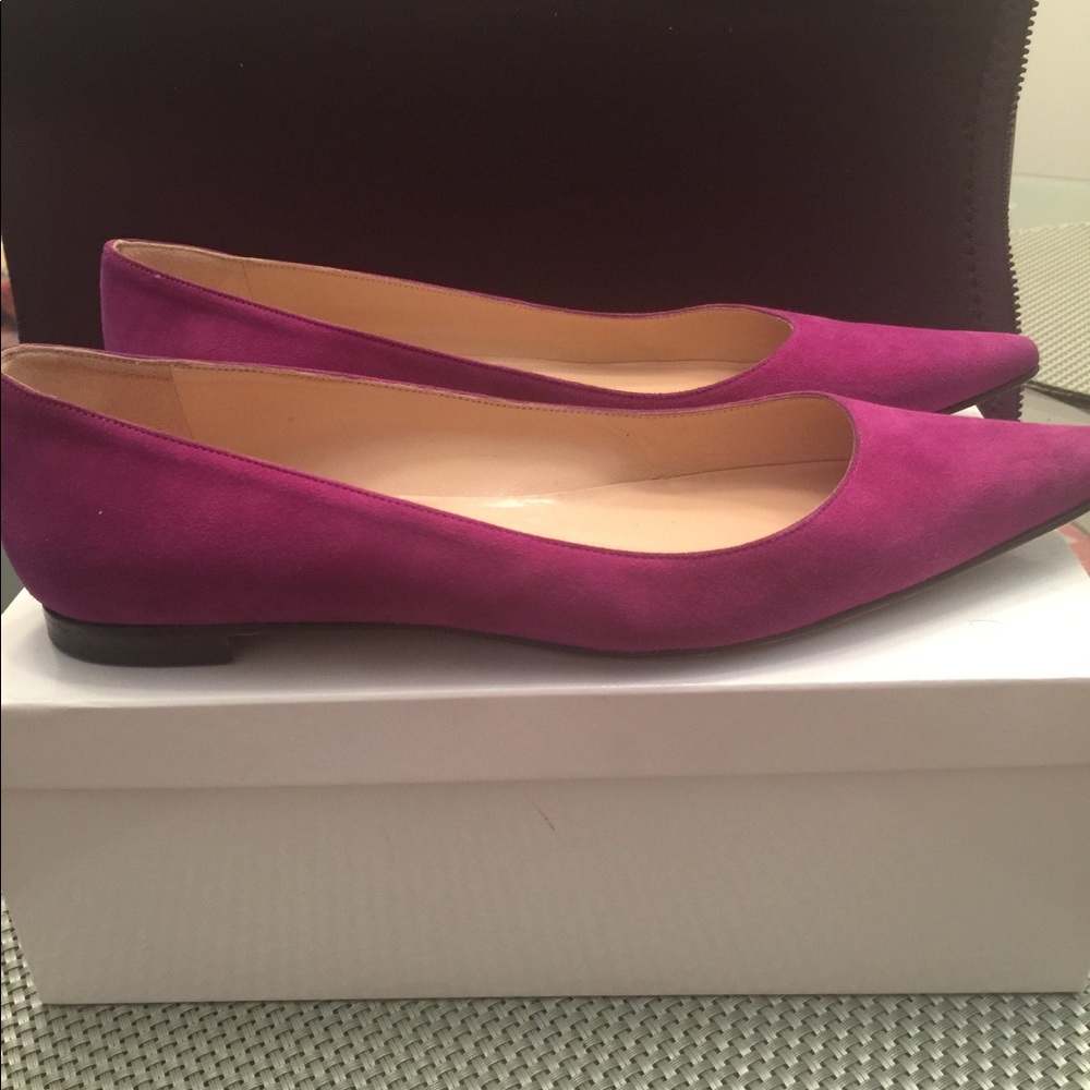 Manolo Blahnik BB Flat purple suede