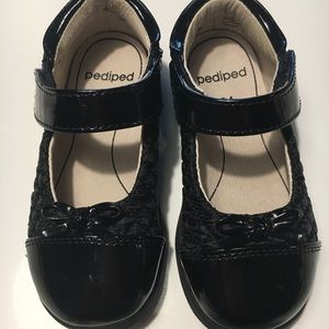 LIKE NEW Pediped Naomi Mary Janes in Black Size 8