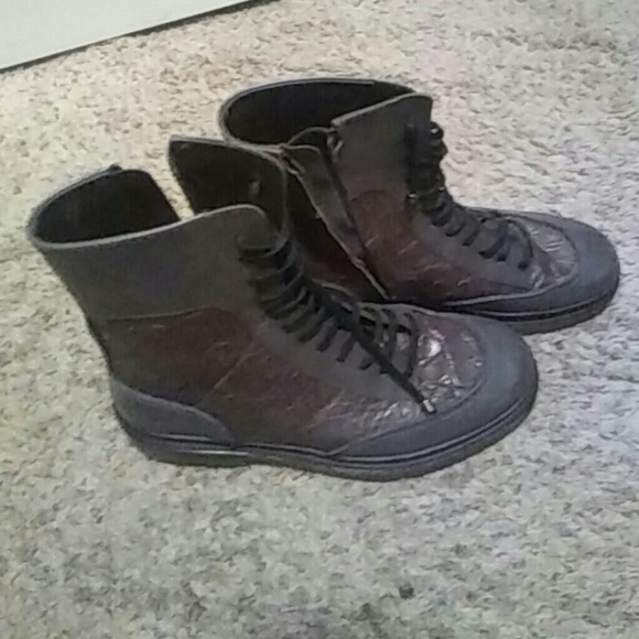 Ferragamo men boot main image 4