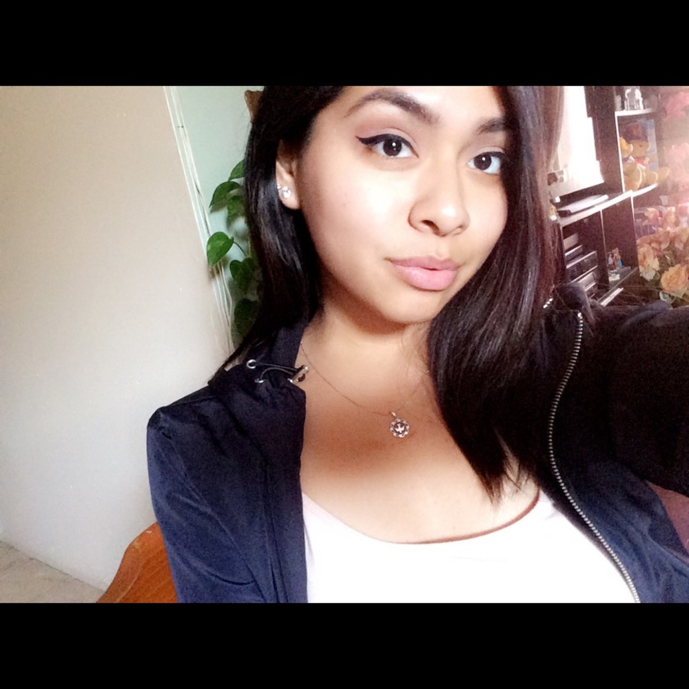 Meet your Posher, Magaly