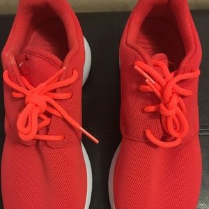 Brand new Nike shoes