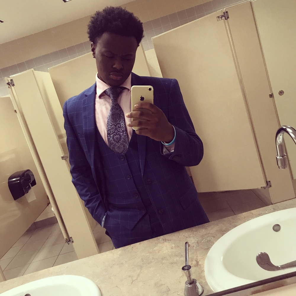 Meet your Posher, Jeremiah