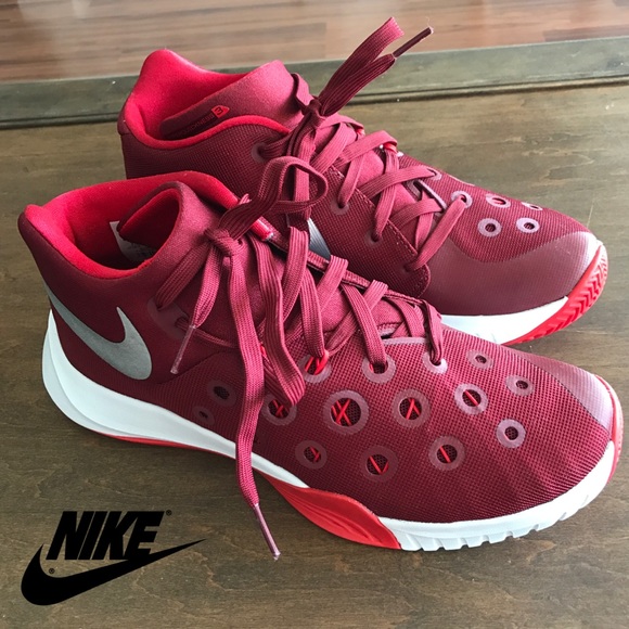 Nike Shoes - Nike Shoes
