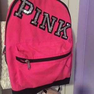 PINK VS BACKPACK