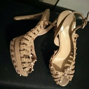 Gianni Bini High Heel Pumps