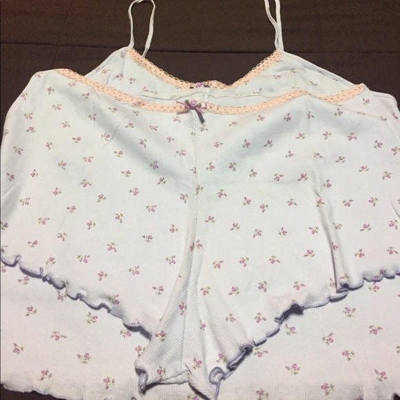 Maidenform - Picture 2 of 3