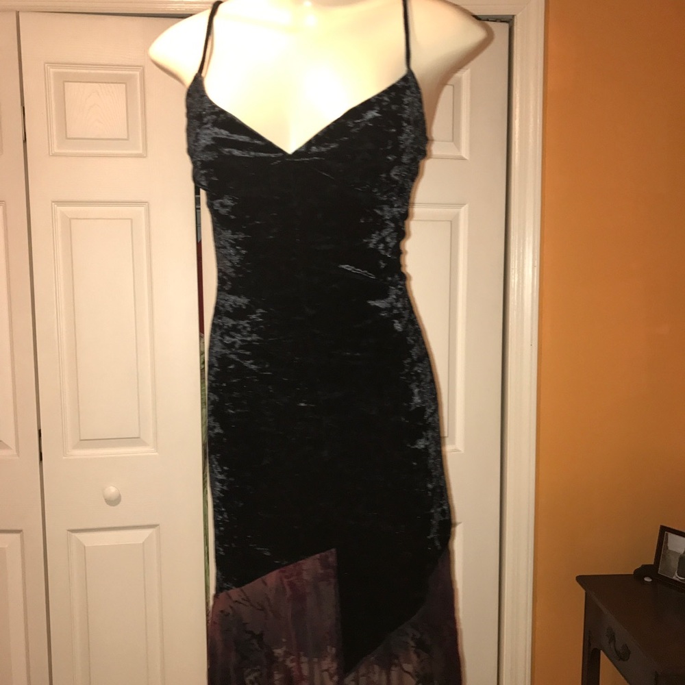 Sexy, black velvet dress 👗. Vintage great shape