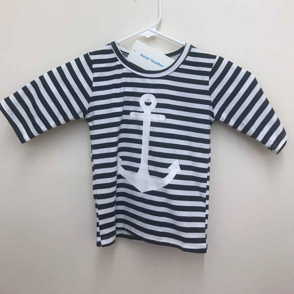 Black and white anchor child's shirt