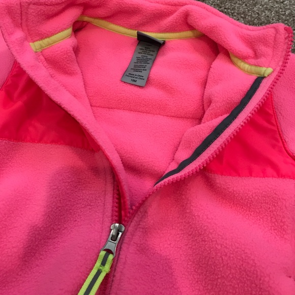 Champion fleece jacket 18 months - Picture 3 of 3