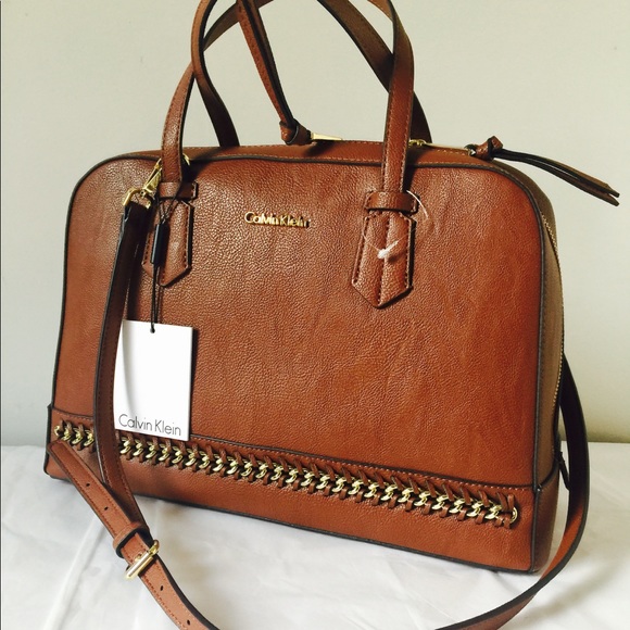 Calvin Klein Women's Jetlink Satchel w/ Chain - Picture 4 of 8