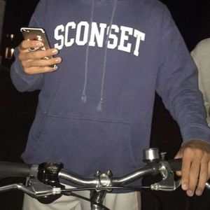 Meet your Posher, Jackson