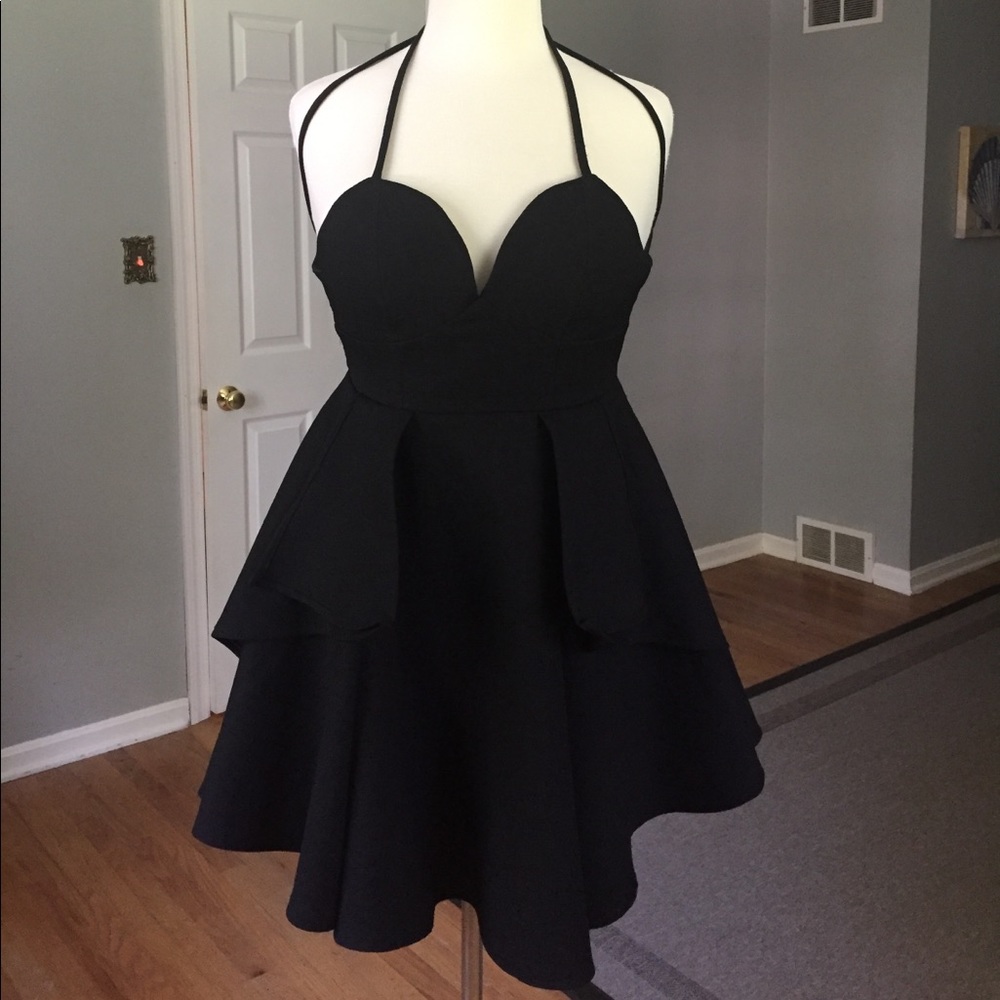 🖤 Strappy Fit and Flare Cocktail Mini Dress 🖤