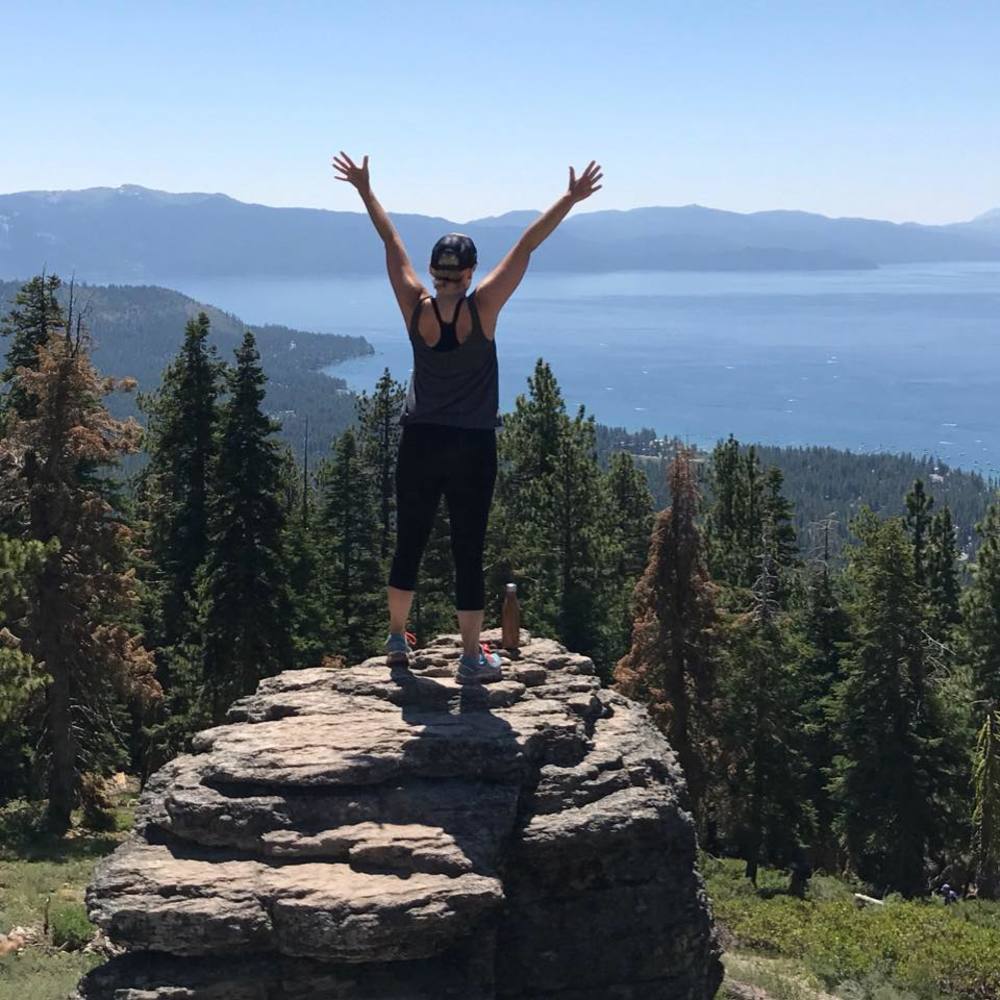 Meet your Posher, Courtney