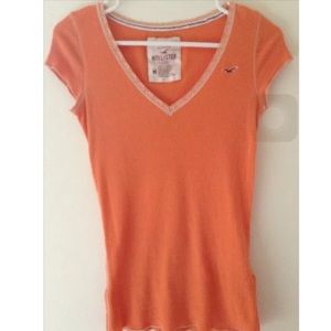 Hollister V neck T-Shirt