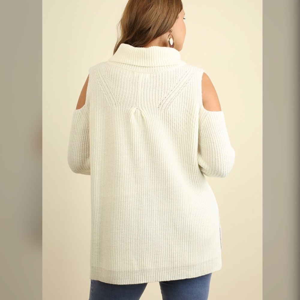 ✅✅ONE XL LEFT!✅✅Kelcie Cream Open Shoulder Sweater - Picture 3 of 3