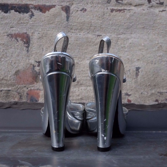 Vintage Y2K Burberry Metallic Silver Slingback Peep Toe Platform High Heel Shoe - Picture 12 of 12