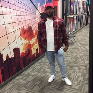 Meet your Posher, Ronald