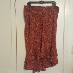 Beautiful red and tan flowered skirt