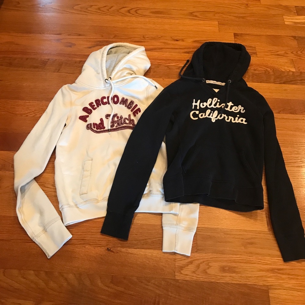 BUNDLE!!! Hoodies - Hollister and Abercrombie!!