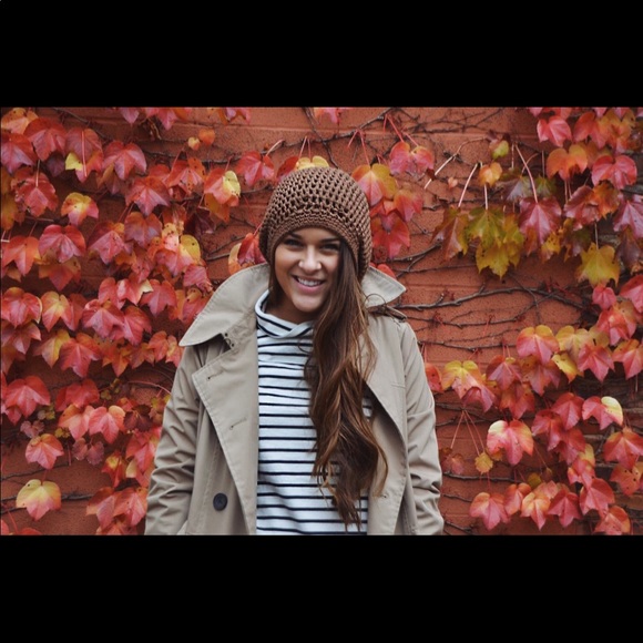 NEW Crocheted Beanie - Handmade - Picture 4 of 5