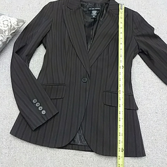 ❤HP❤ EUC Perfect NY & Co Blazer - Picture 4 of 8