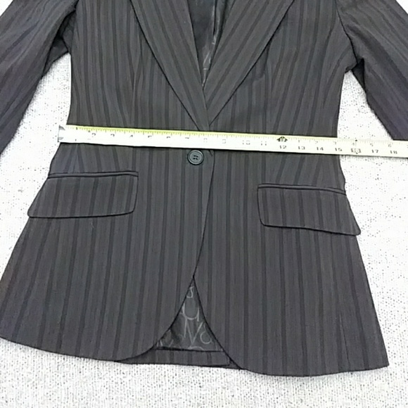 ❤HP❤ EUC Perfect NY & Co Blazer - Picture 6 of 8
